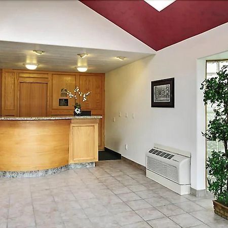 White Wolf Inn Hinton Interno foto