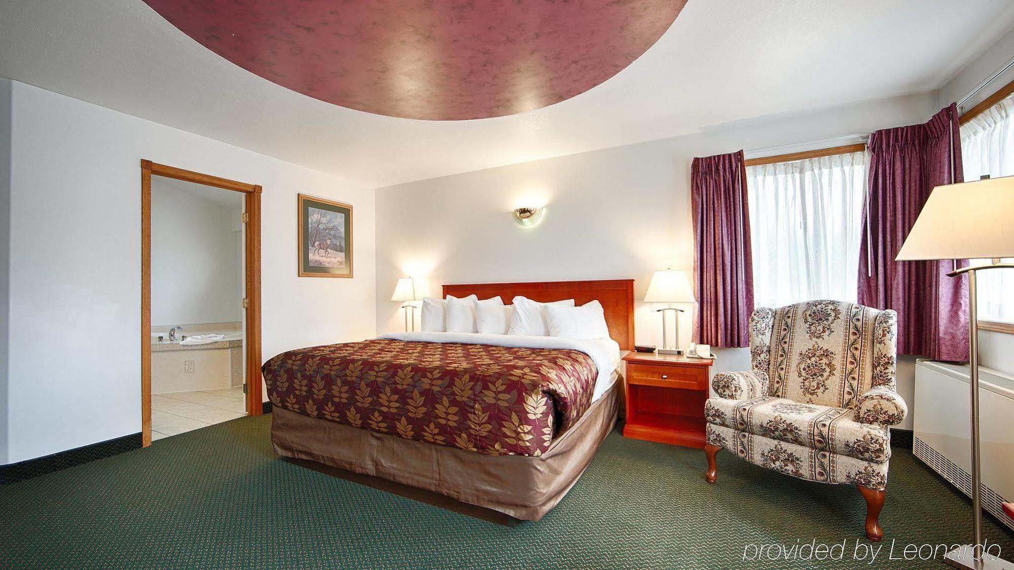 White Wolf Inn Hinton Esterno foto