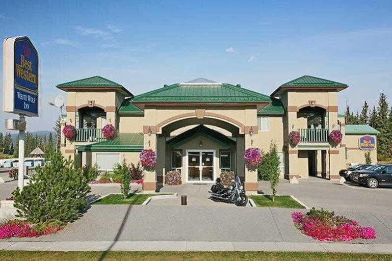 White Wolf Inn Hinton Esterno foto